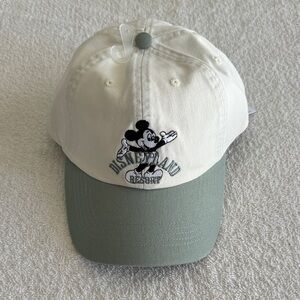 Disney Disneyland Resort Mickey Mouse Cap Hat